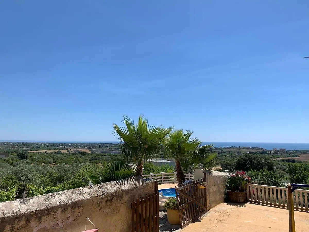 Agriturismoeloropizzuta Lido di Noto 0*,  Italie