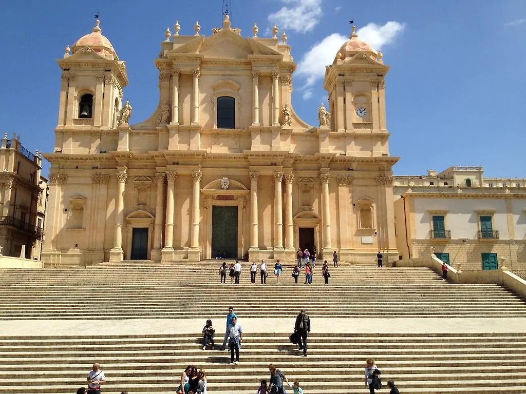 Agriturismoeloropizzuta Lido di Noto