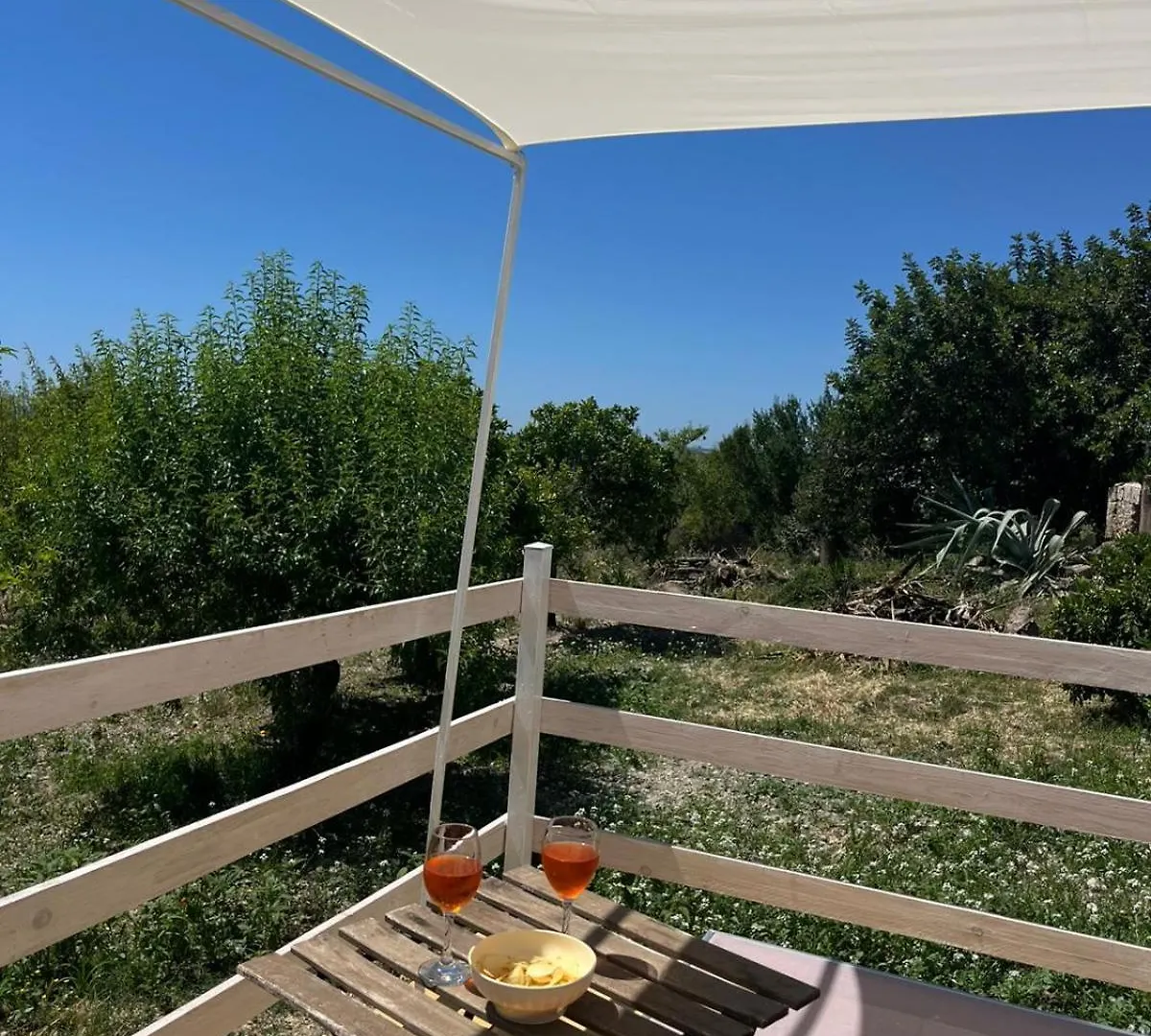 Agriturismoeloropizzuta Lido di Noto 0*,  Italie