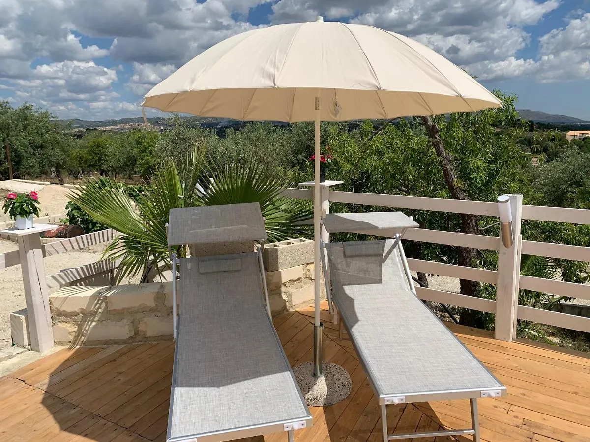 Agriturismoeloropizzuta Lido di Noto 0*,